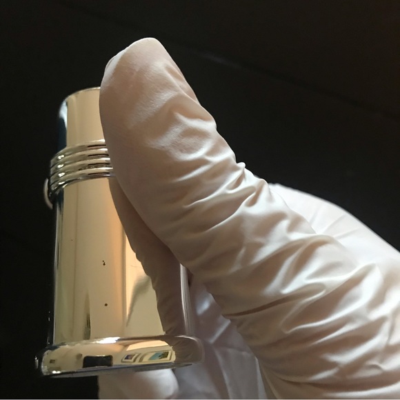 Wedgwood Windsor Small Salt & Pepper Shakers in original box, each 2 1/4” tall. - Picture 12 of 15